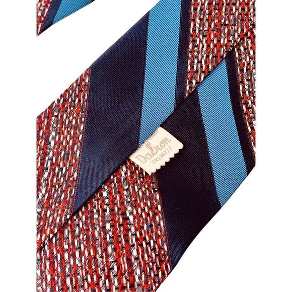 Vintage DACRON Polyester Red Blue Stripe 53" x 3.79" Necktie Tie - Picture 3 of 8